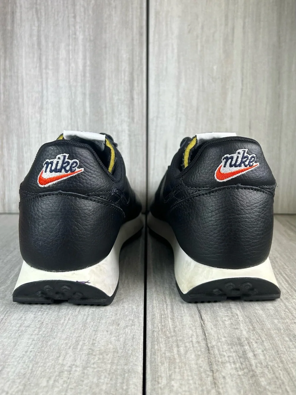 WORN 1X Nike Air Tailwind 90 Waffle Retro Black Athletic Sneaker Mens Size 10.5
